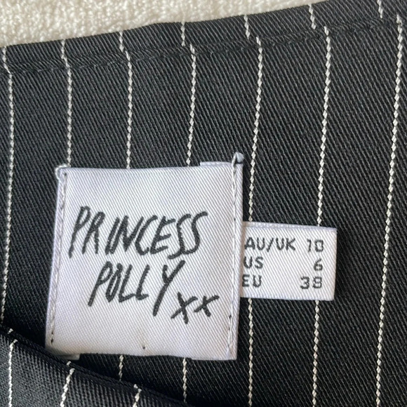 Princess Polly crop top NWOT pin strip size 6 - Picture 2 of 4